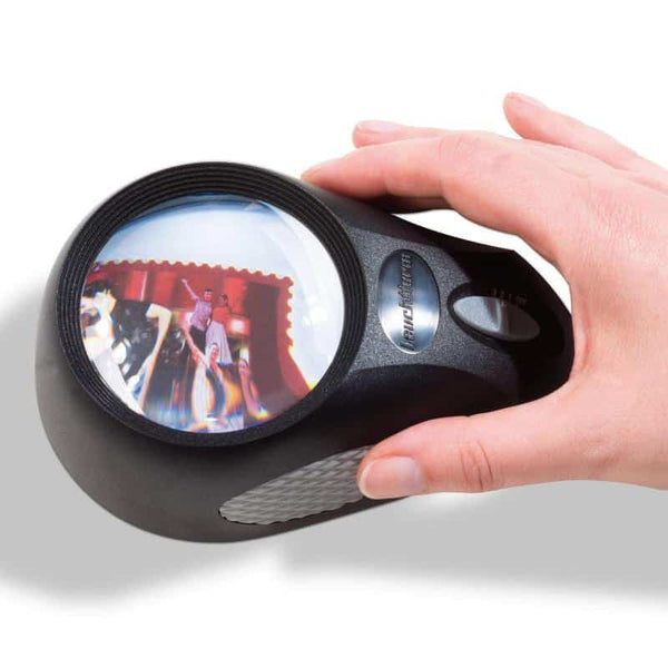 Lighthouse BULLAUGE Magnifier with 6 LED'S with 3 Brightness Settings (LU34)